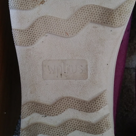 Walrus Dixie Micro Fiber Suede Look Perforated Lace Up Sneakers 6 Purple - Picture 15 of 16